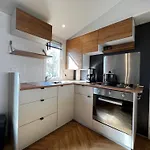 Des Reves, Mobil Home, Deux * 拉特斯