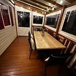 Des Reves, Mobil Home, Deux * 拉特斯