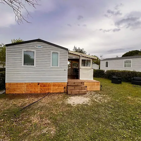 Des Reves, Mobil Home, Deux *